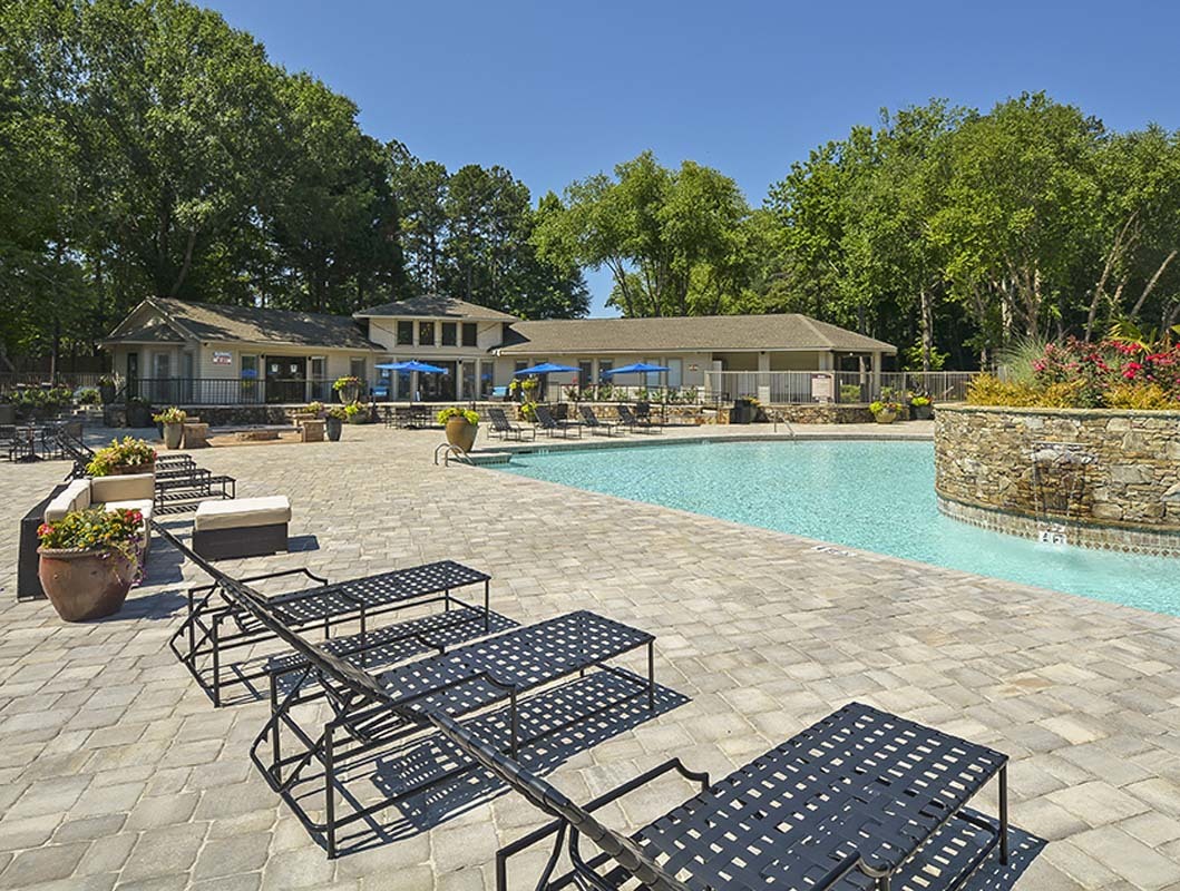 Decatur GA Apartments East Perimeter Pointe